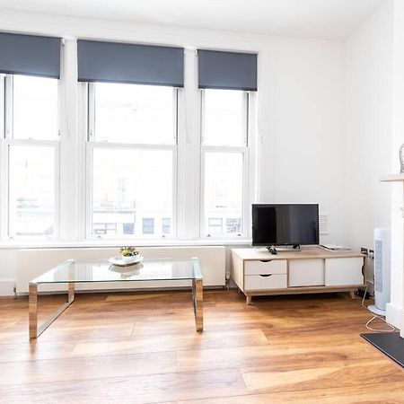Beautiful Apartment By Hyde Park Ss2 London Bagian luar foto